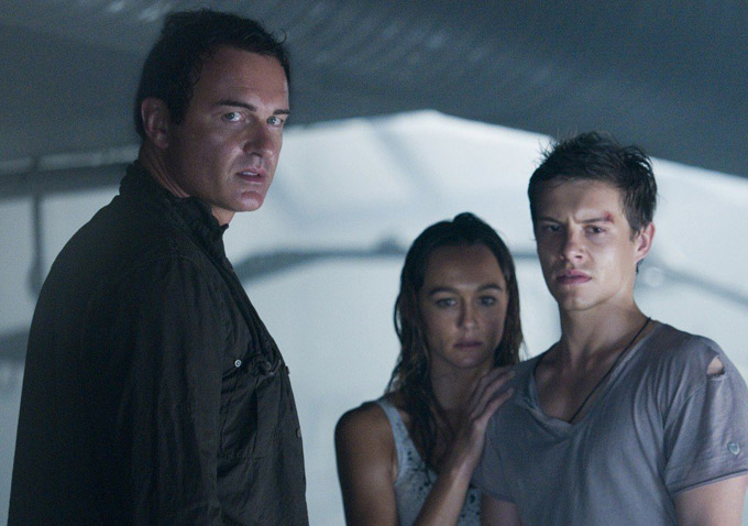 Review: 'Bait 3D' Joins The Ranks of Forgettable Cheap Shark Thrillers