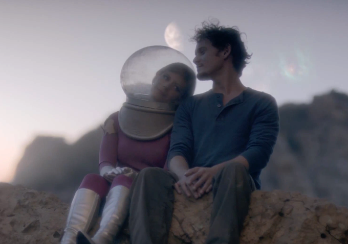 Anton Yelchin Kate Mara After The Disco