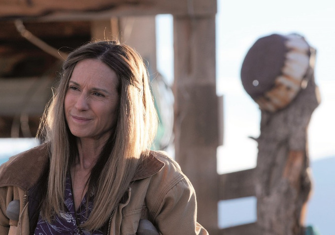 Holly Hunter Jackie