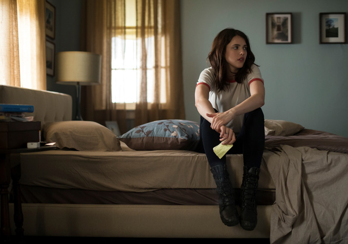 Margaret Qualley in "The Leftovers" on HBO