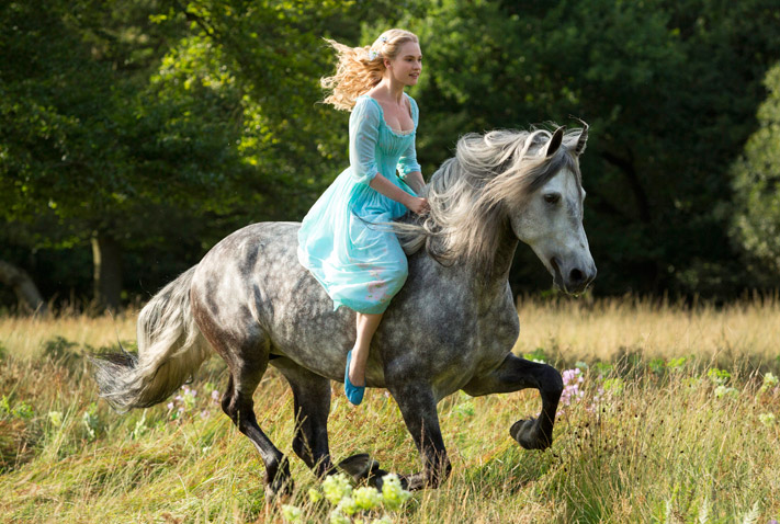 Lily James,Cinderella