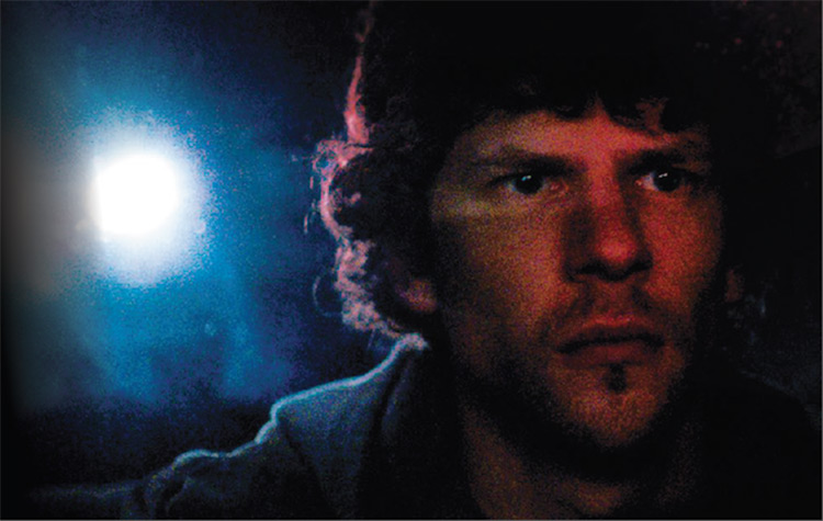 night-moves-jesse-eisenberg-2