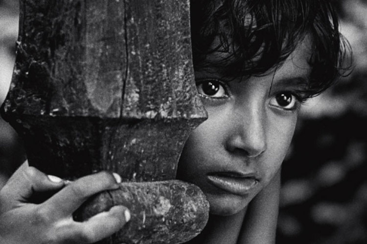 pather panchali full movie by satyajit ray