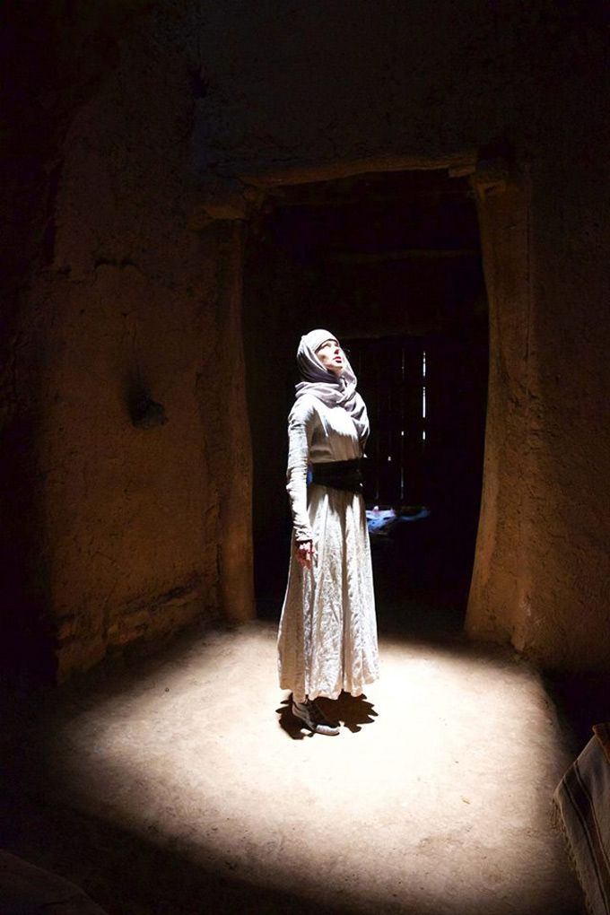 Queen of The Desert, skip