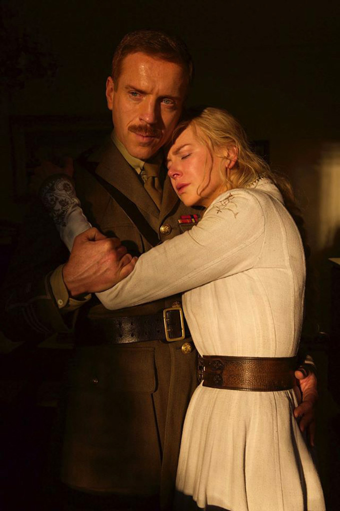 Queen of The Desert, skip