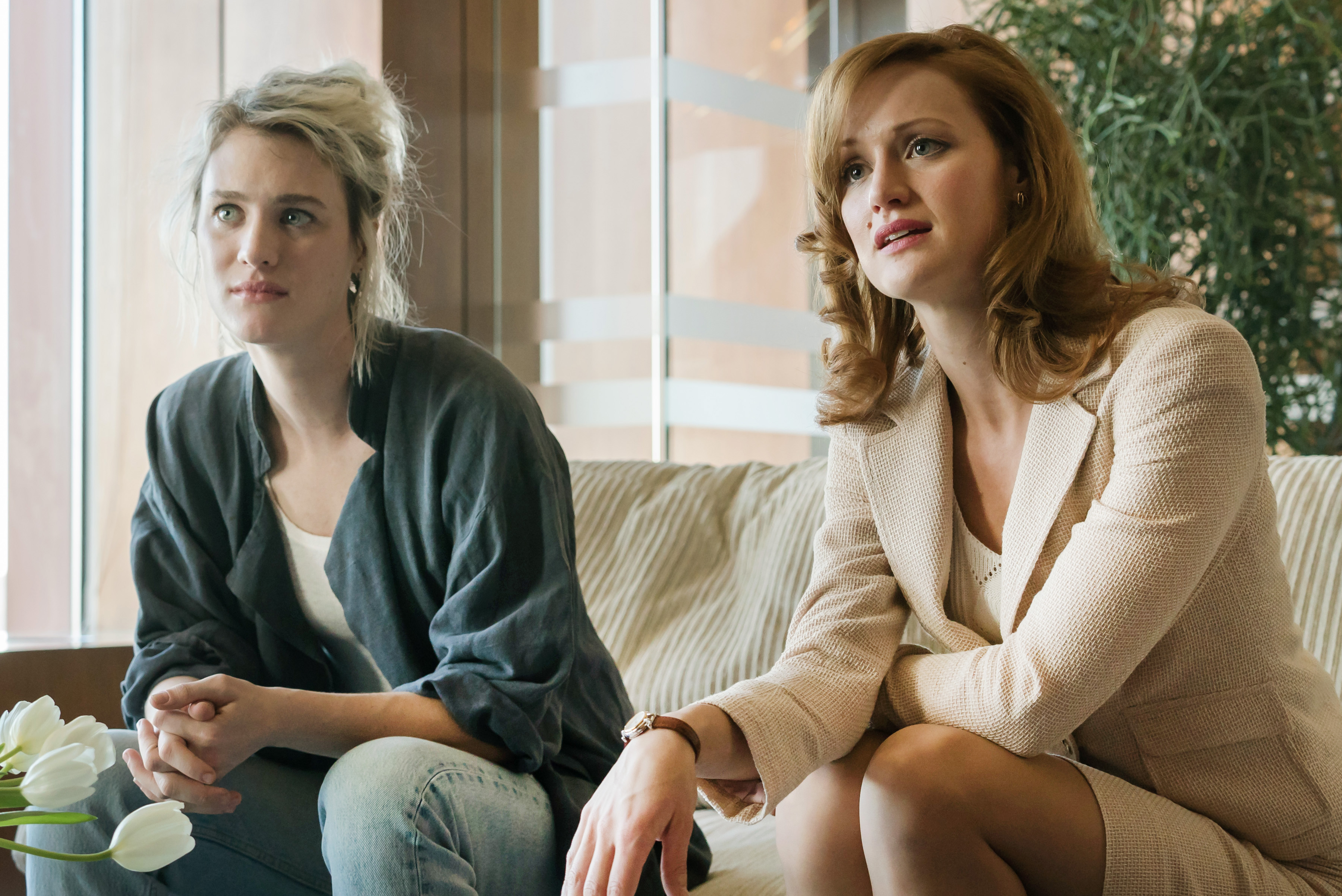 Mackenzie Davis and Kerry Bishe in "Halt and Catch Fire."