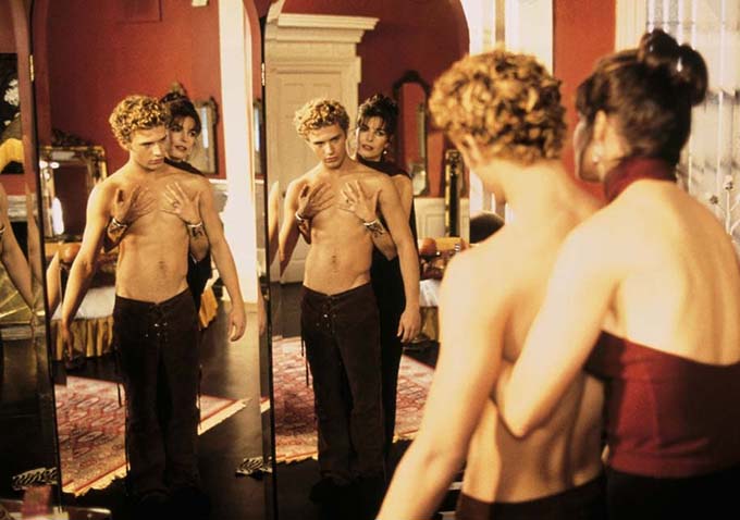 Review: '54: The Director's Cut' With Ryan Phillippe, Salma Hayek, Mike  Myers, Breckin Meyer, And Neve Campbell