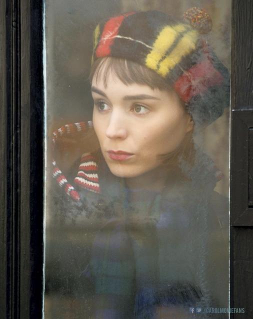 Carol (skip crop)