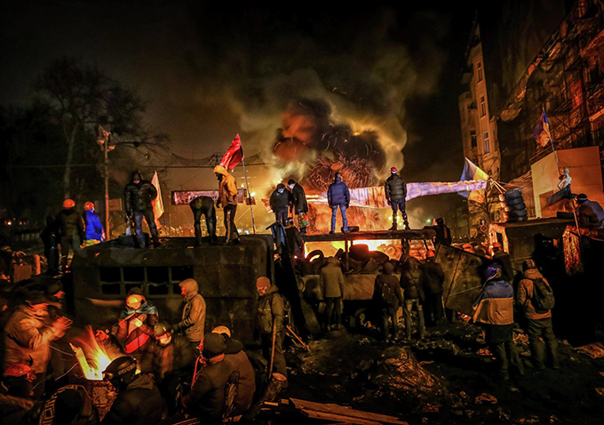  WINTER ON FIRE: UKRAINE&rsquo;S FIGHT FOR FREEDOM