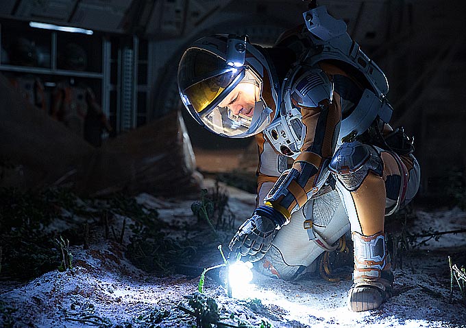 Matt Damon-the Martian-680-2