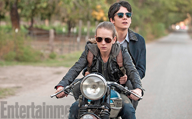 Asa Butterfield Goes Back To Space In First Trailer 'The Space Between Us' With Britt Robertson And Gary Oldman 1
