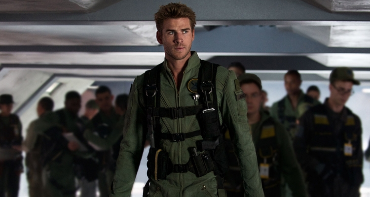 Earth Is Not Prepared In New Trailer For 'Independence Day: Resurgence'