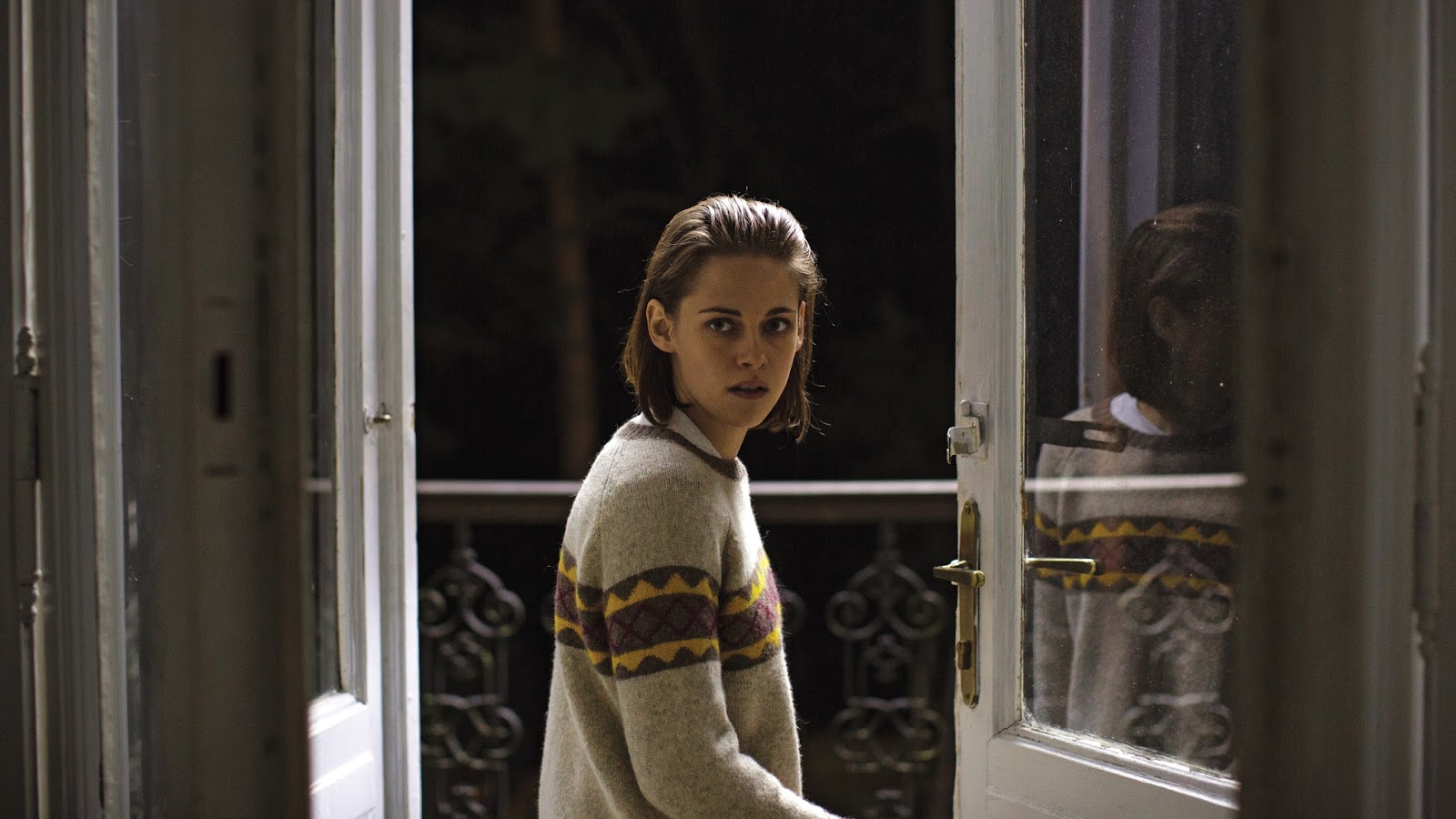 New Kristen Stewart Personal Shopper Still