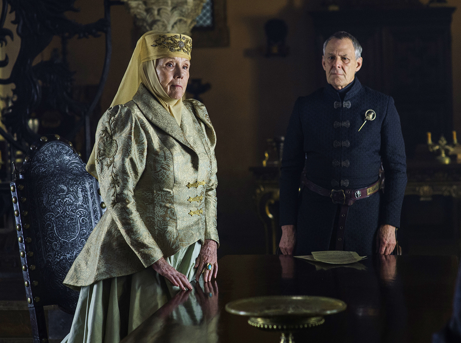 GAME OF THRONES SEASON 6- EPISODE 4 Book Of The Stranger