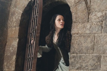 Kristen Stewart Snow White And The Huntsman