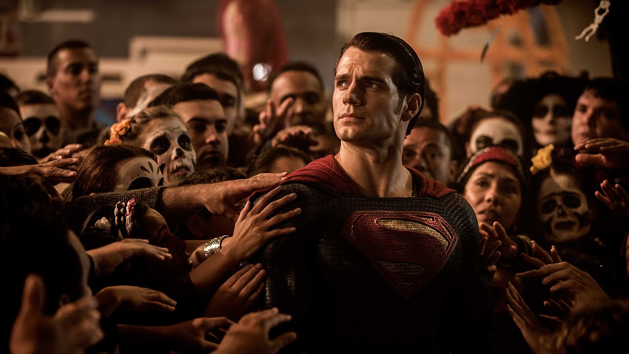 New Trailer For The R-Rated, 3-Hour Extended Cut Of 'Batman v Superman:  Dawn Of Justice'