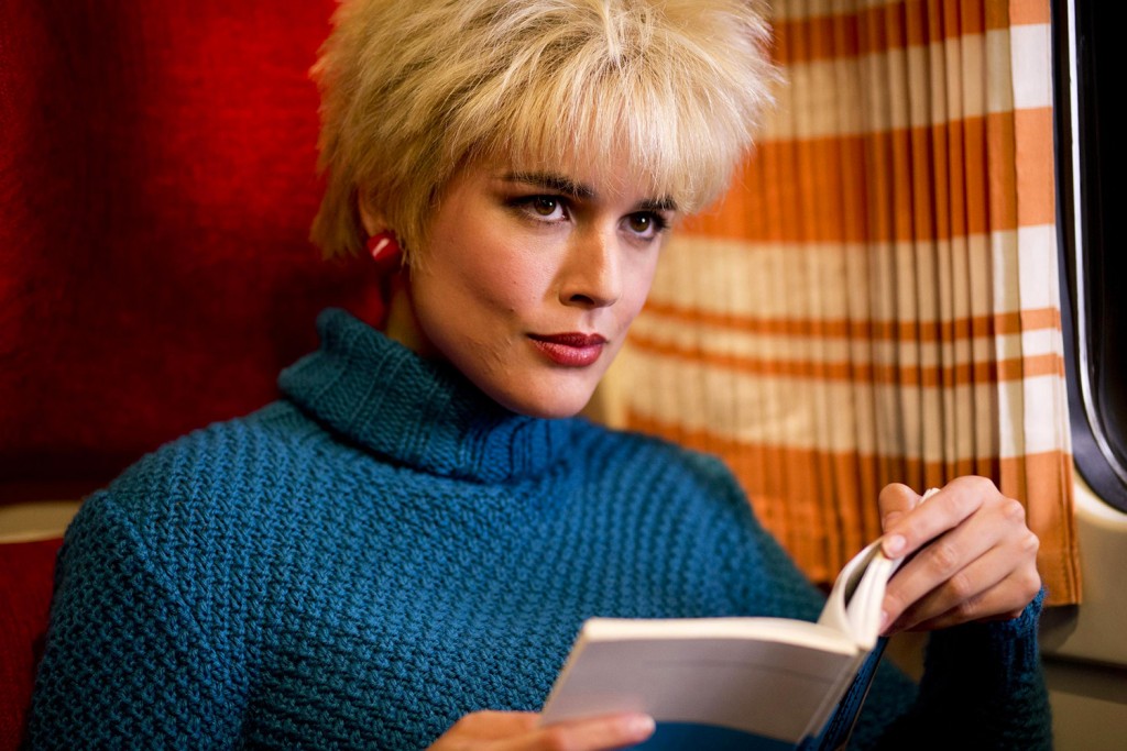 Cannes: 2 Clips From Pedro Almodovar's 'Julieta' 3