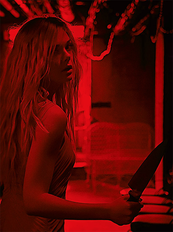 Nicolas Winding Refn’s ‘The Neon Demon’ Dated For June 24th; Running Time & New Photos Revealed 5