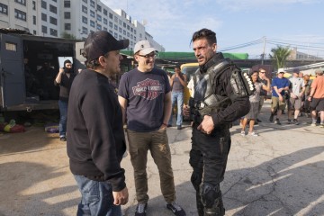 Captain America: Civil War L to R: Director Joe Russo, Director Anthony Russo, and Frank Grillo (Crossbones/Brock Rumlow) on set. Ph: Zade Rosenthal ©Marvel 2016