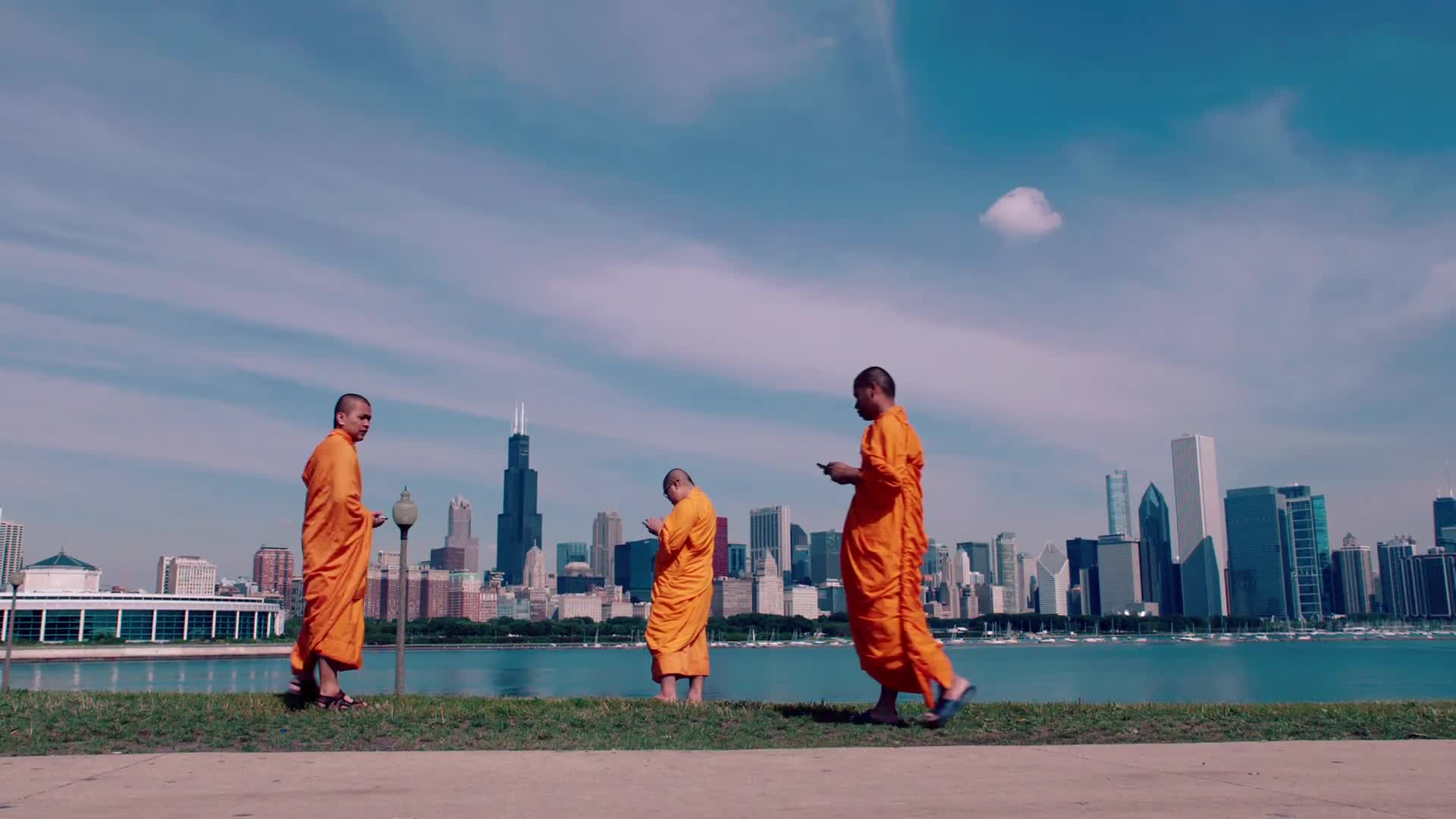 lo-and-behold-reveries-of-the-connected-world-trailer-1