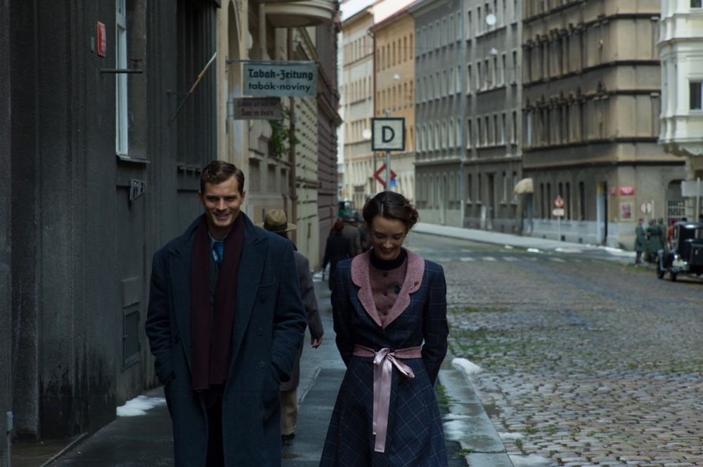 anthropoid_08