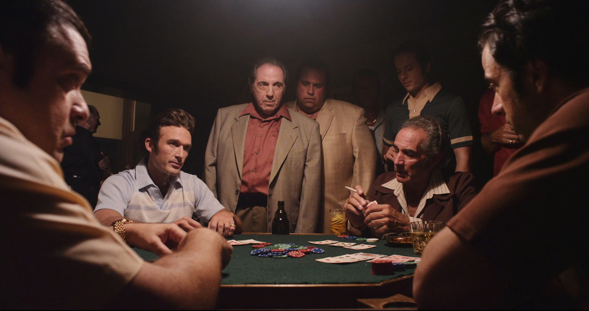 Everyone-play-cards