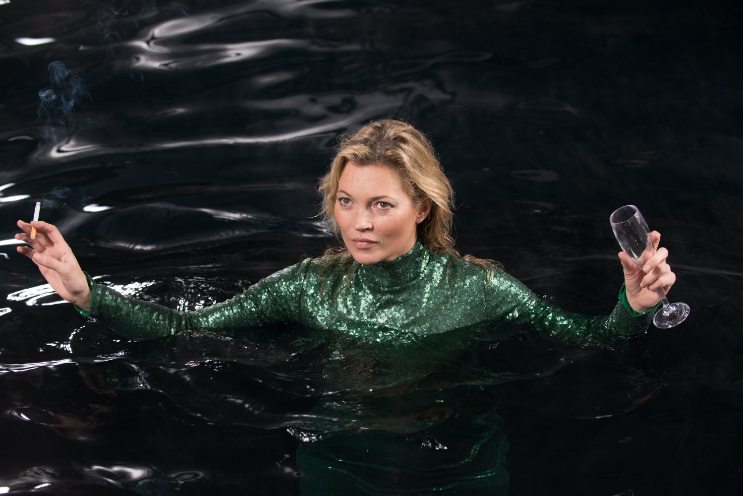 Kate Moss in Absolutely Fabulous- The Movie (2016)