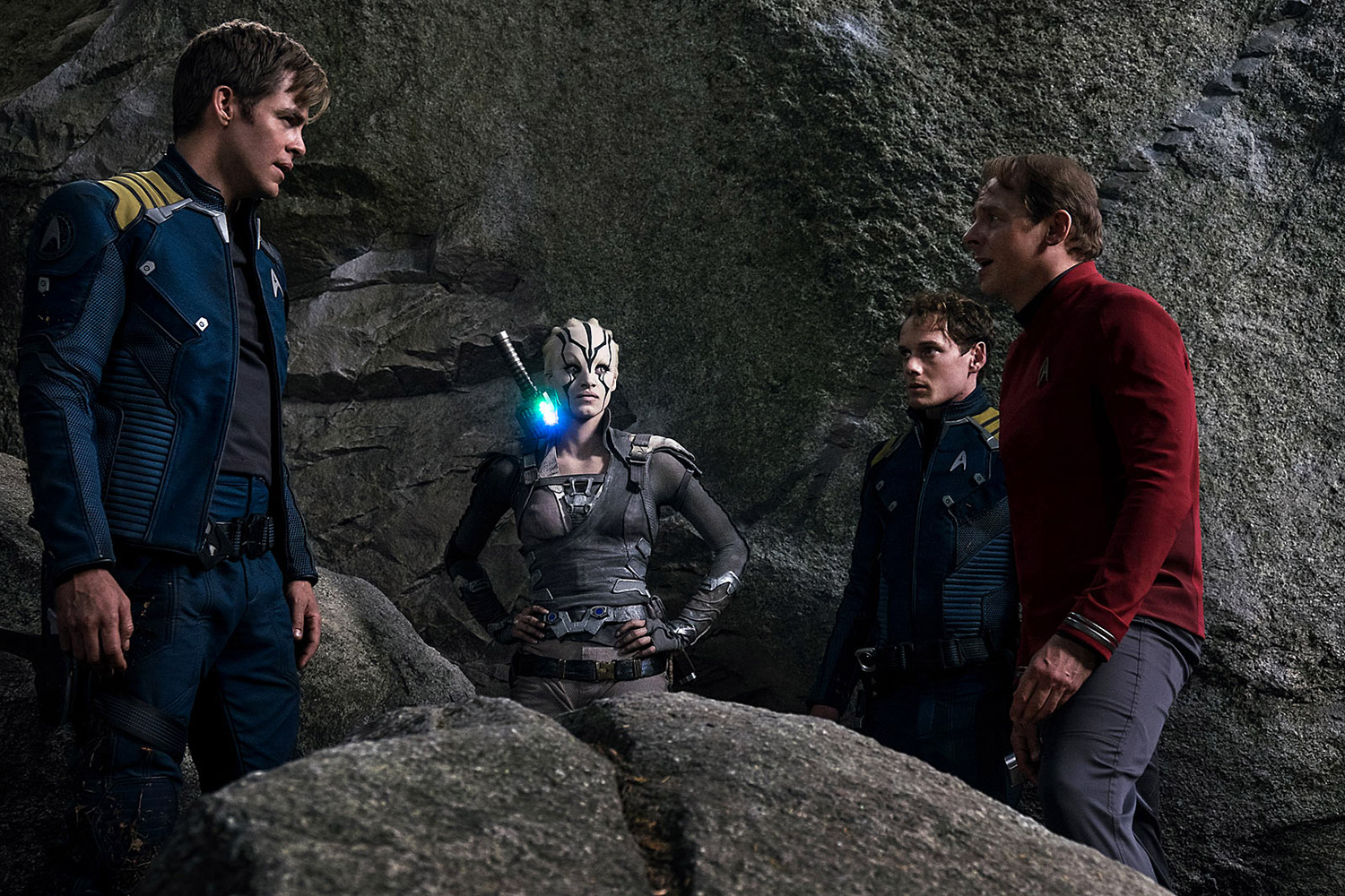 Star-Trek-Beyond-1