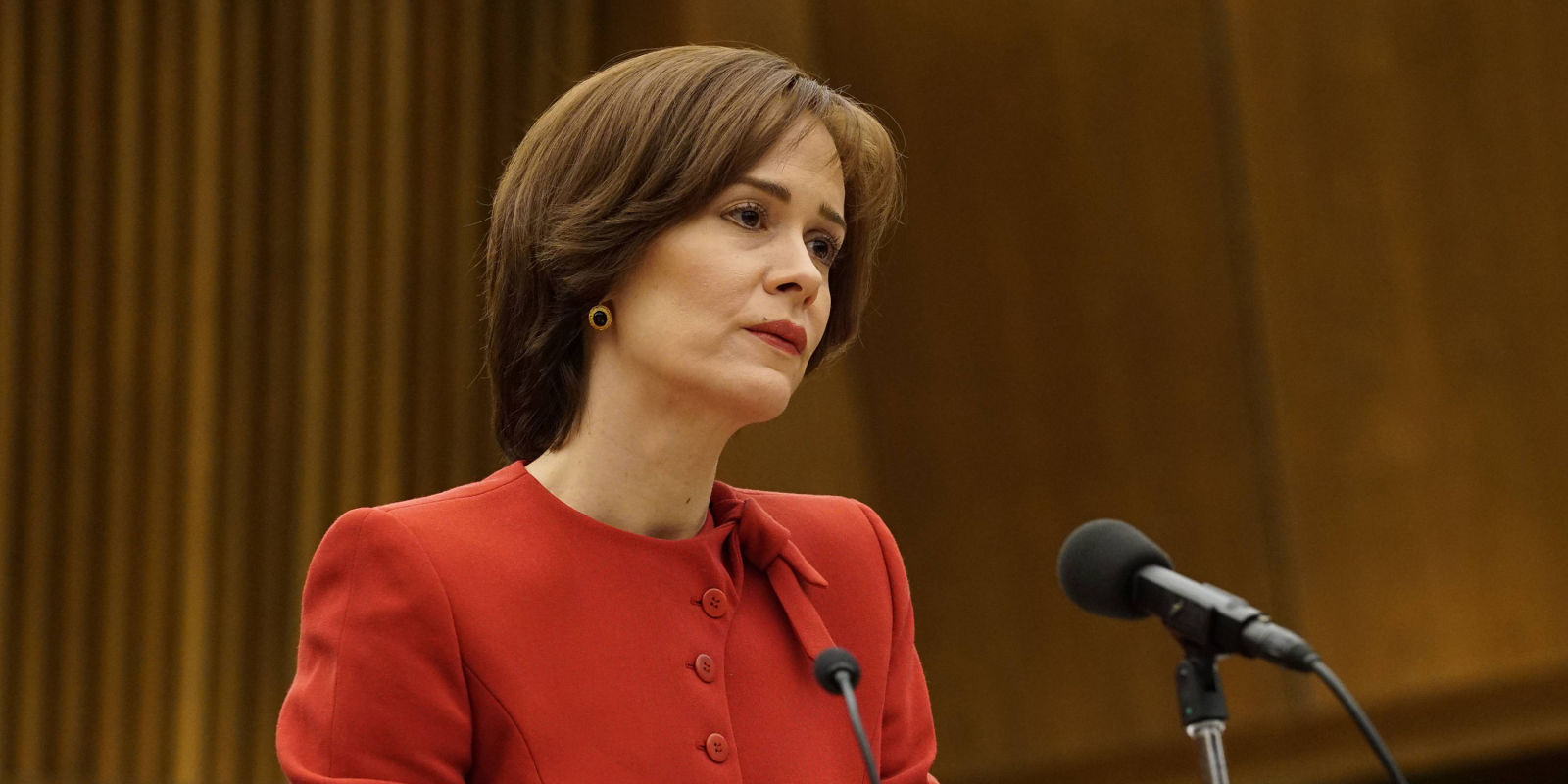 sarah-paulson-the-people-v-o-j-simpson-american-crime-story-1-3