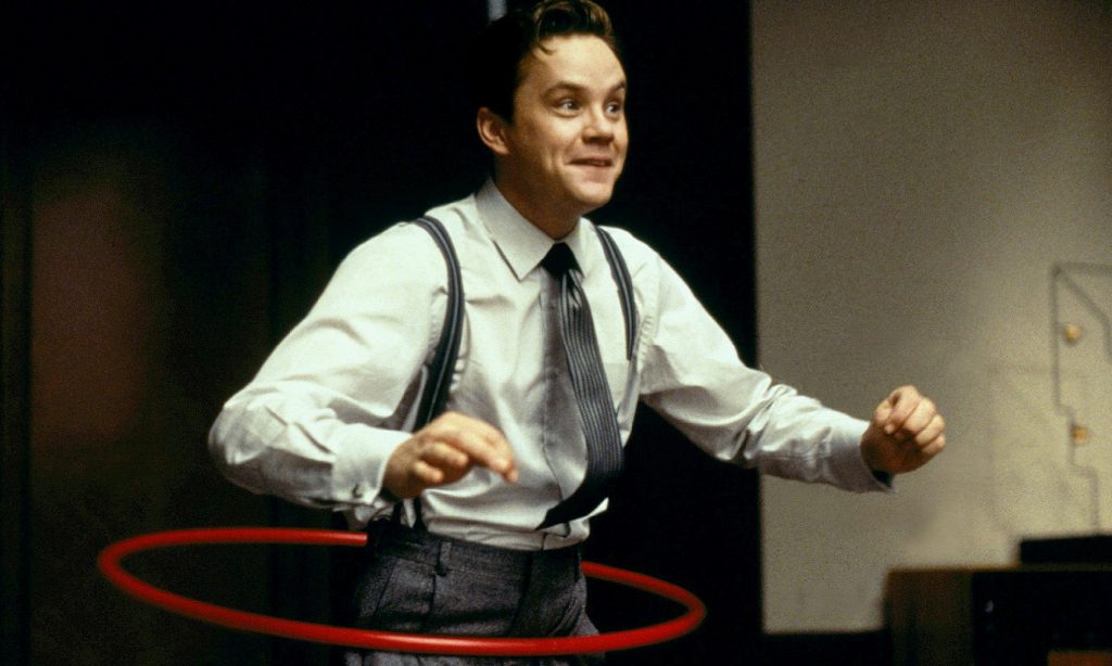 TIM ROBBINS Film 'THE HUDSUCKER PROXY' (1994) 11 March 1994 CTK34831 Allstar/Cinetext/WARNER BROS **WARNING** This photograph can only be reproduced by publications in conjunction with the promotion of the above film. For Editorial Use Only