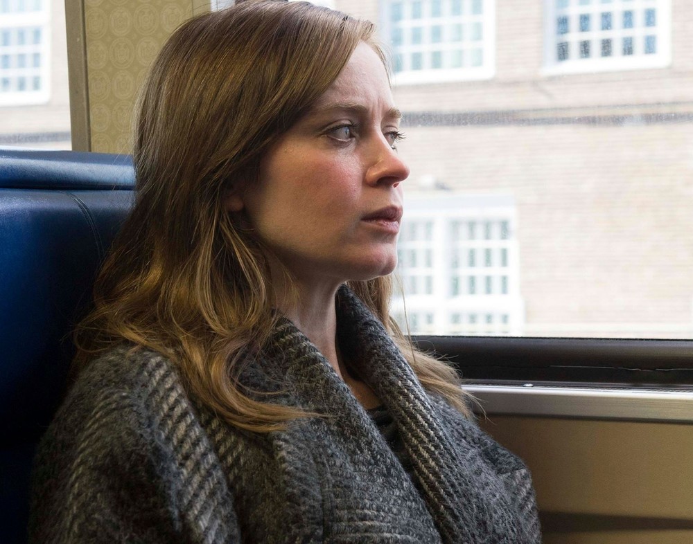 girl-on-a-train-emily-blunt-rebecca-ferguson-haley-bennett-003249