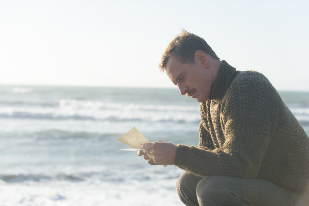 THE LIGHT BETWEEN OCEANS