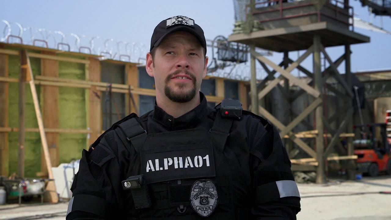 Ike Barinholtz Suicide Squad