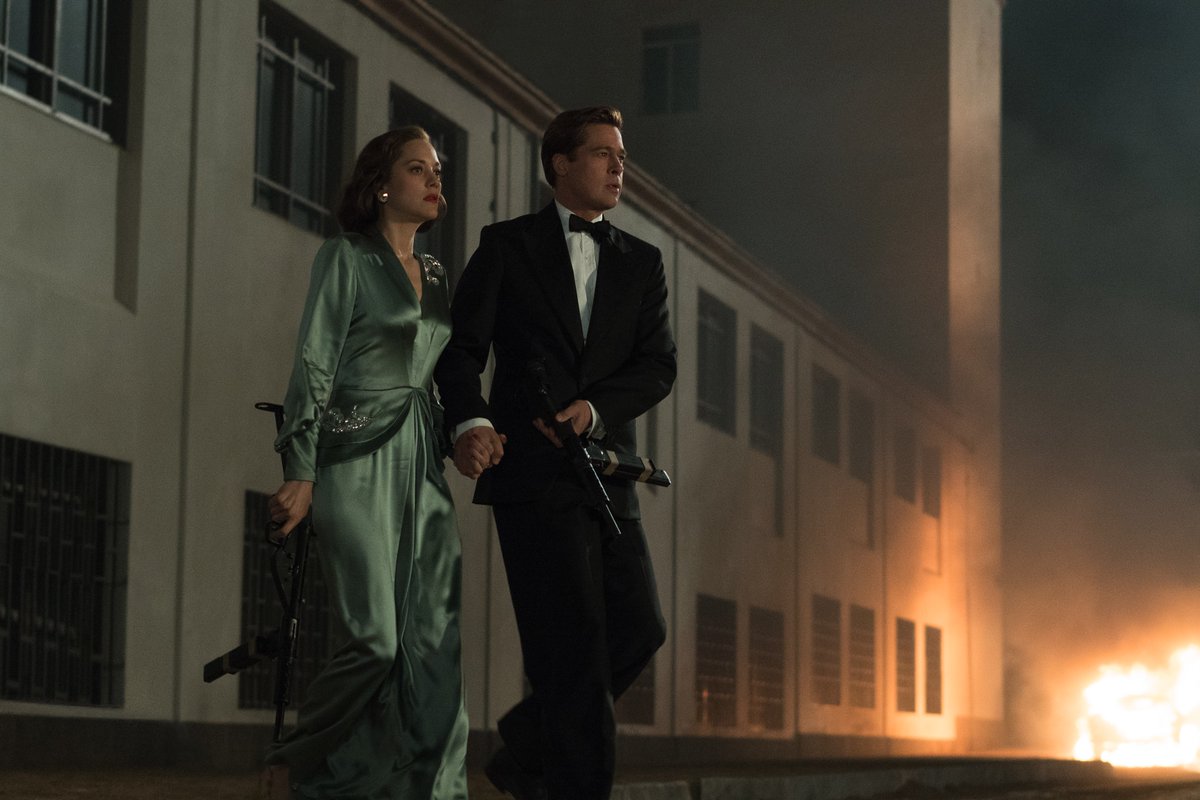 allied-brad-pitt-marion-cotillard