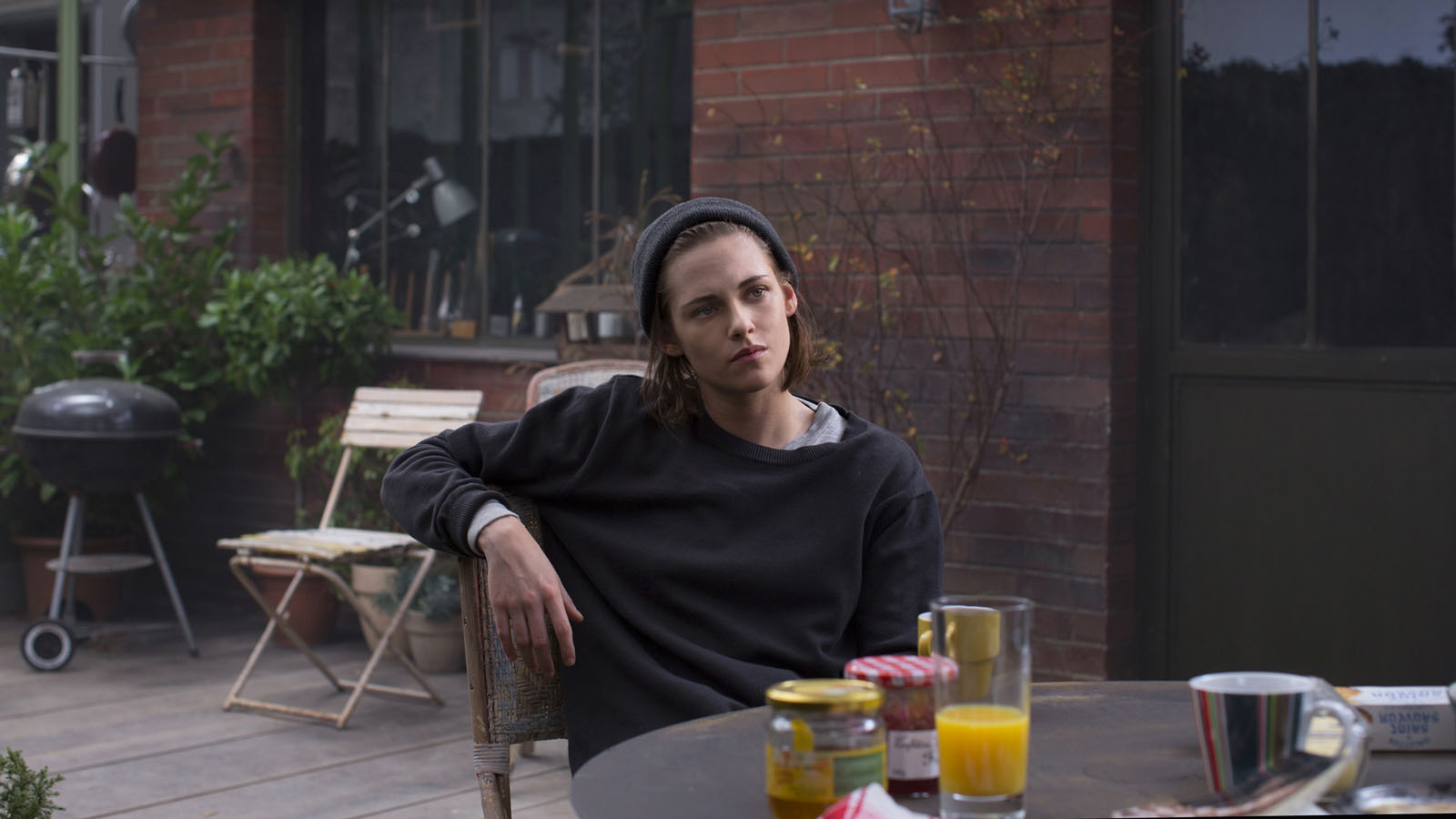 personal-shopper-kristen-stewart-oliver-assayas-xxyxx