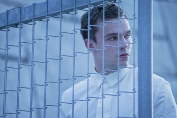 equals-nicholas-hoult