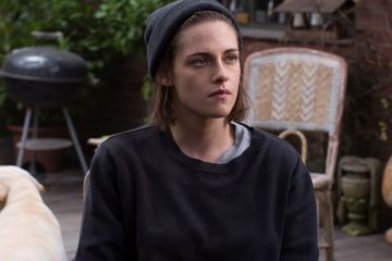 new-kristen-stewart-personal-shopper-still-13