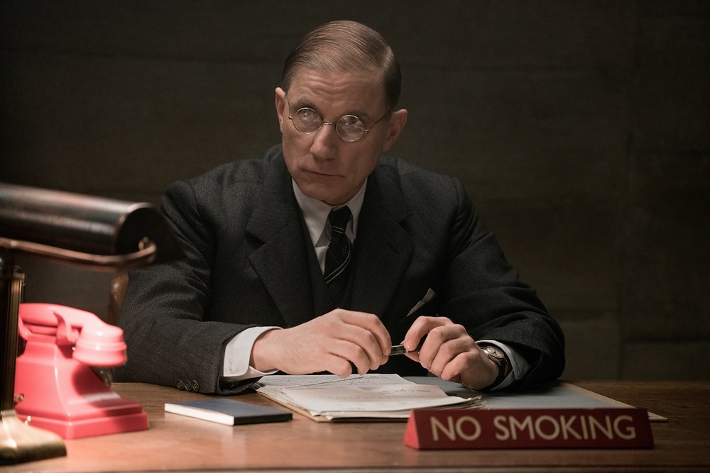 Simon McBurney plays S.O.E. Official in Allied from Paramount Pictures.
