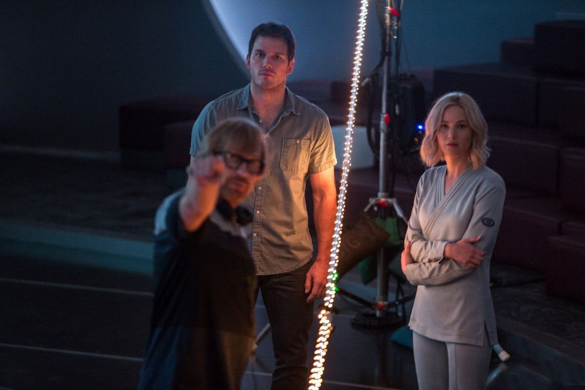 passengers-2838257