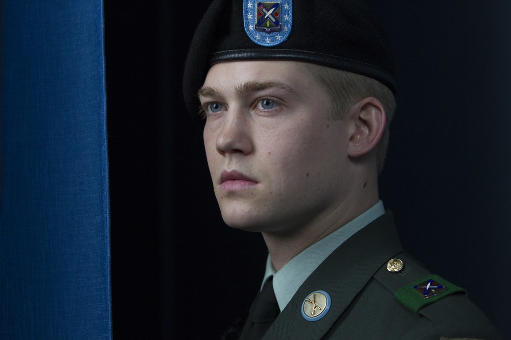 1289347 - BILLY LYNN'S LONG HALFTIME WALK