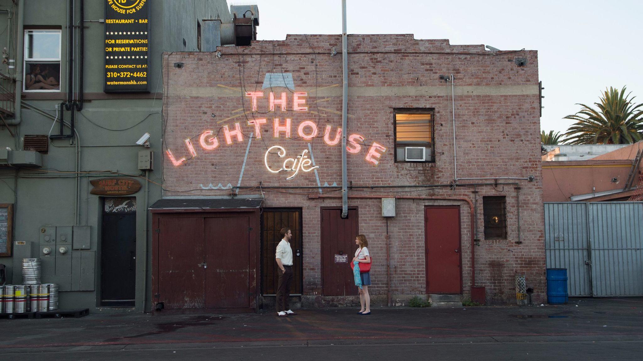 lalaland-ryan-gosling-emma-stone-the-light-house