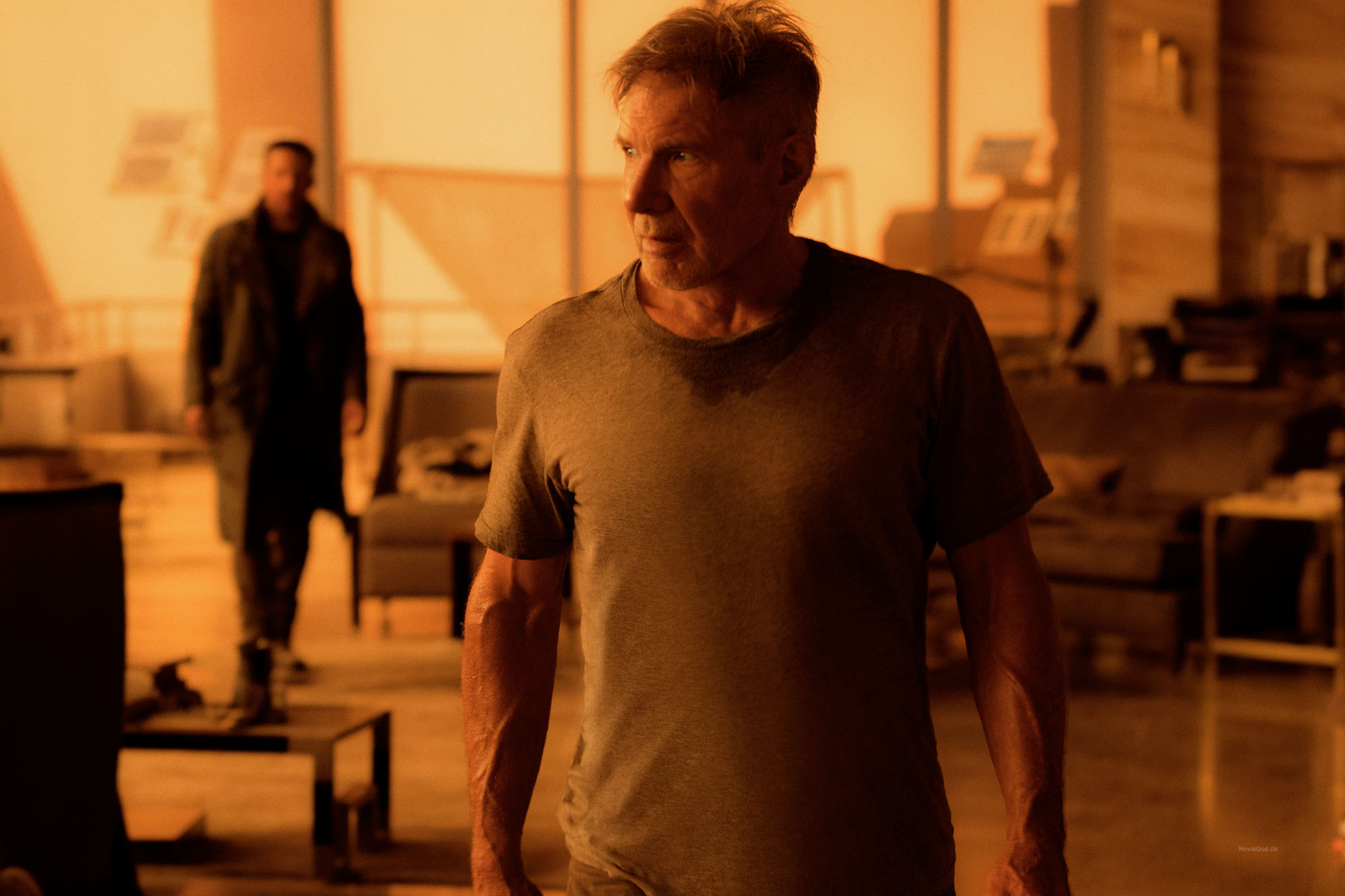 ryan-gosling-blade_runner_2049__2565_68308_l