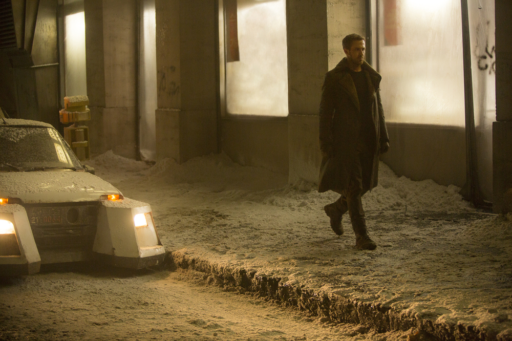 ryan-gosling-blade_runner_2049__