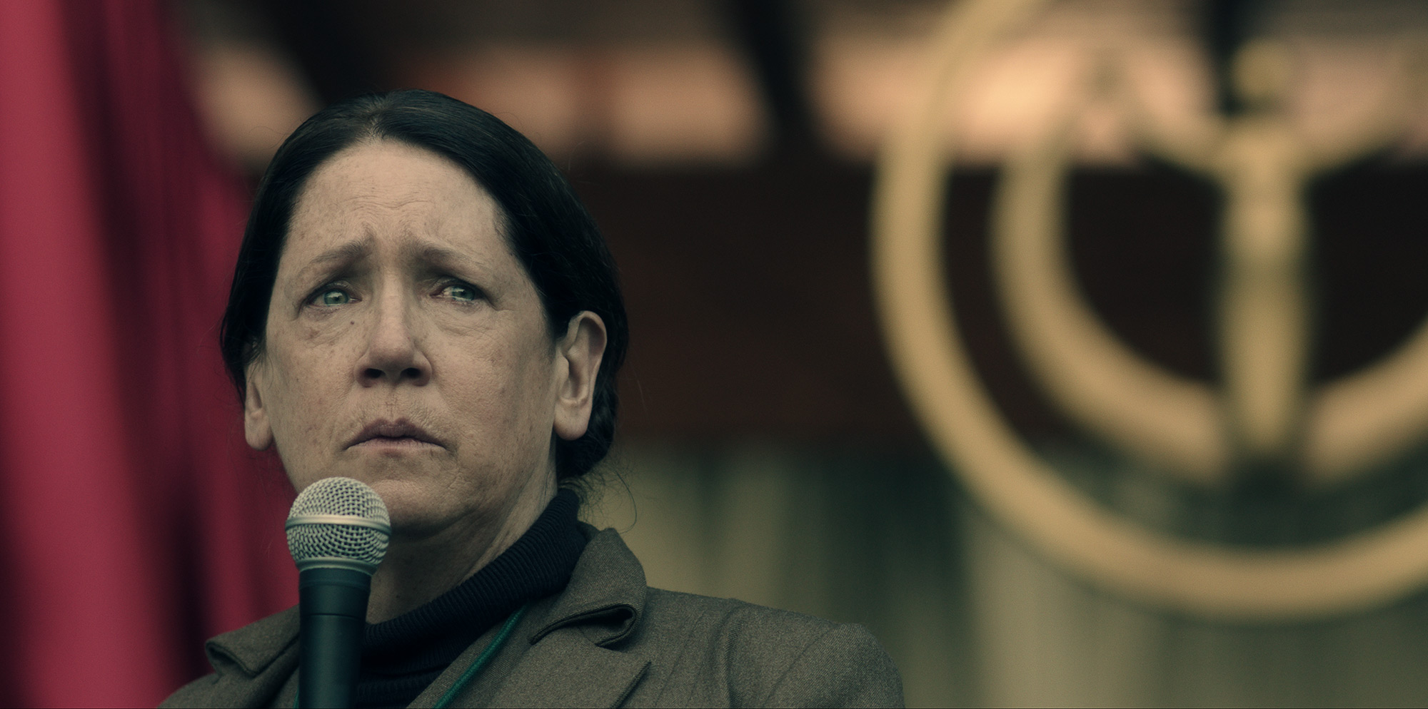 The Handmaid's Tale ann-dowd-as-aunt-lydia