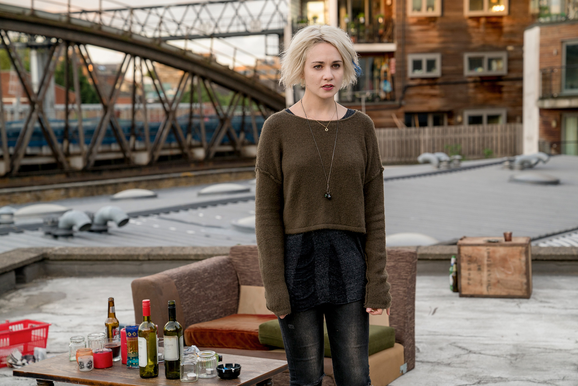 Sense8_201_Unit_19927_R