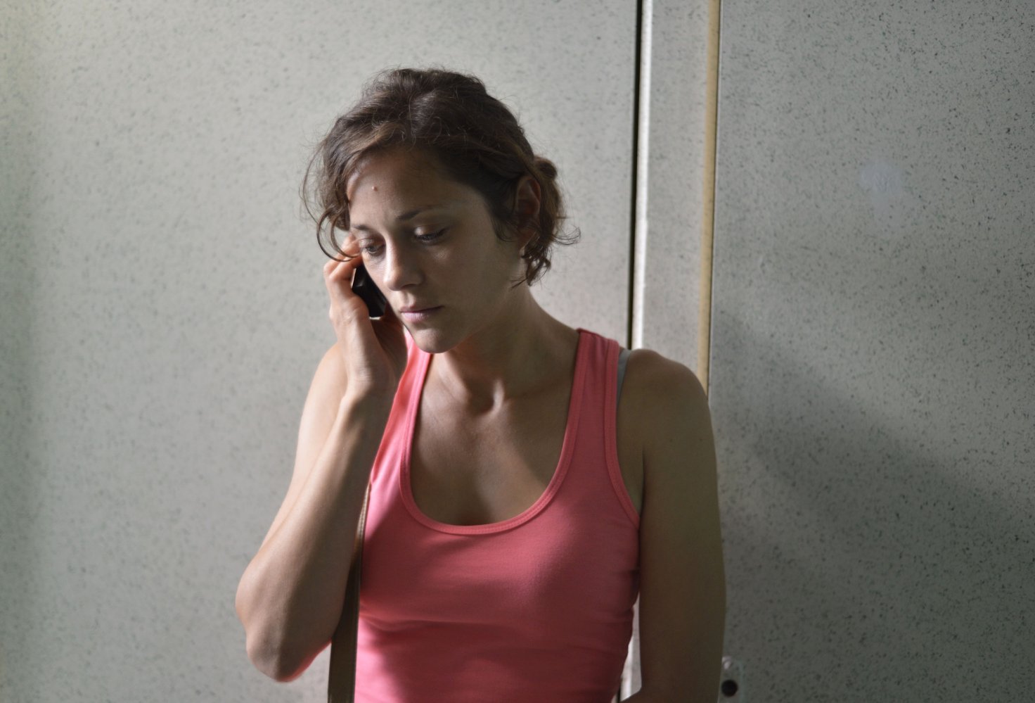 Marion Cotillard in Deux jours, une nuit (2014)