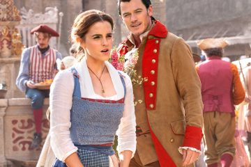 Luke-Evans'-Gaston-is-especially-good-at-expectorating,-but-that-doesn't-set-Belle's-heart-a-flutter-Emma-Watson-Beauty-And-The-Beast