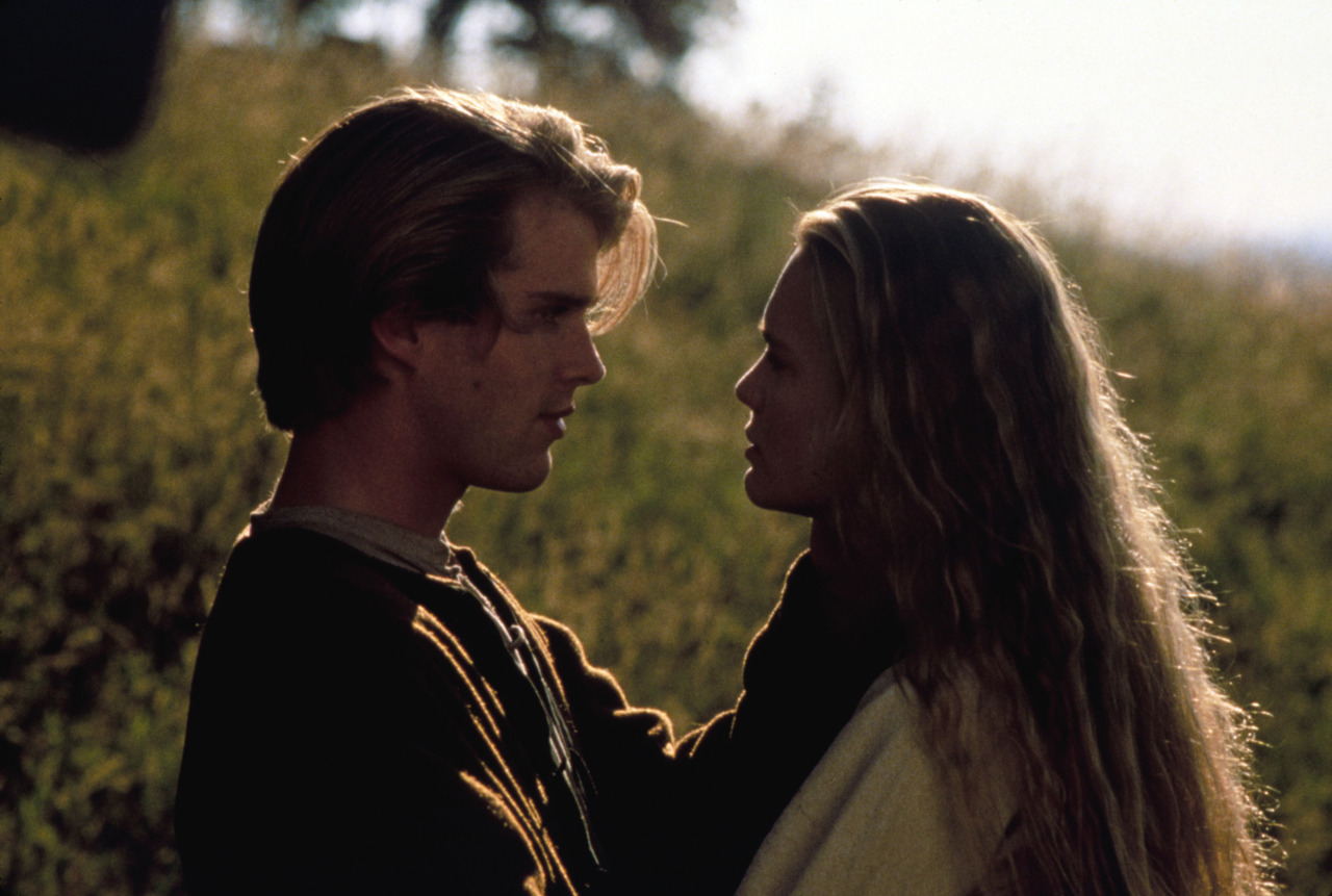 Cary Elwes and Robin Wright in The Princess Bride (1987)