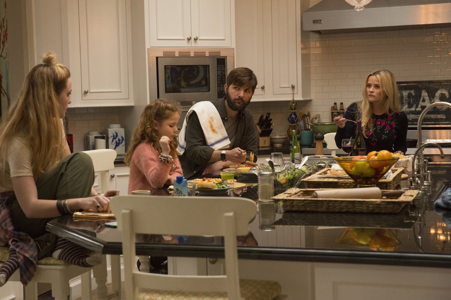 Reese Witherspoon, Adam Scott, and Darby Camp in Big Little Lies (2017)