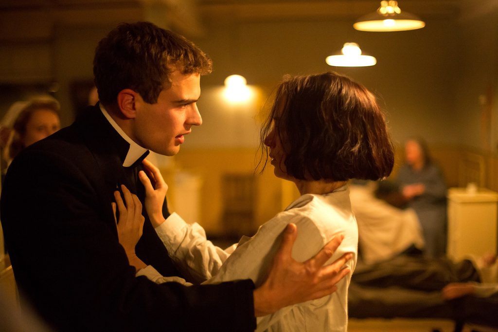 the secret scripture-rooney-mara-tumblr_om8cmvmrn41sgbudwo5_1280